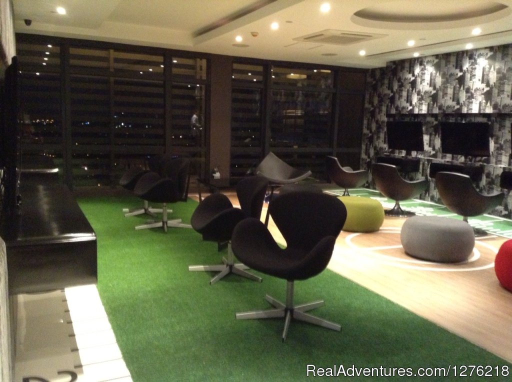 Game Room | Condo For Rent, Gramercy in Century City, Makati | Image #18/21 | 