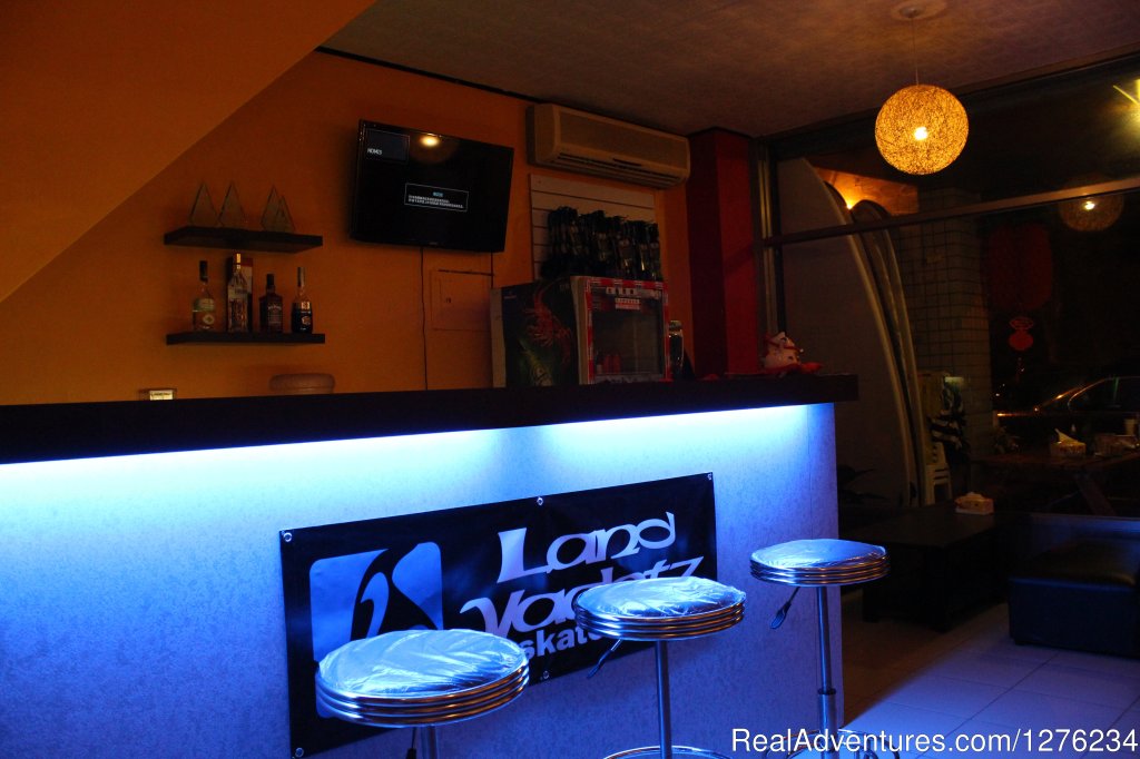 Bar area | Tidal surfing hostel | Image #2/7 | 