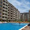 Burgas Apartment in gated community/ walk to beach The pool
