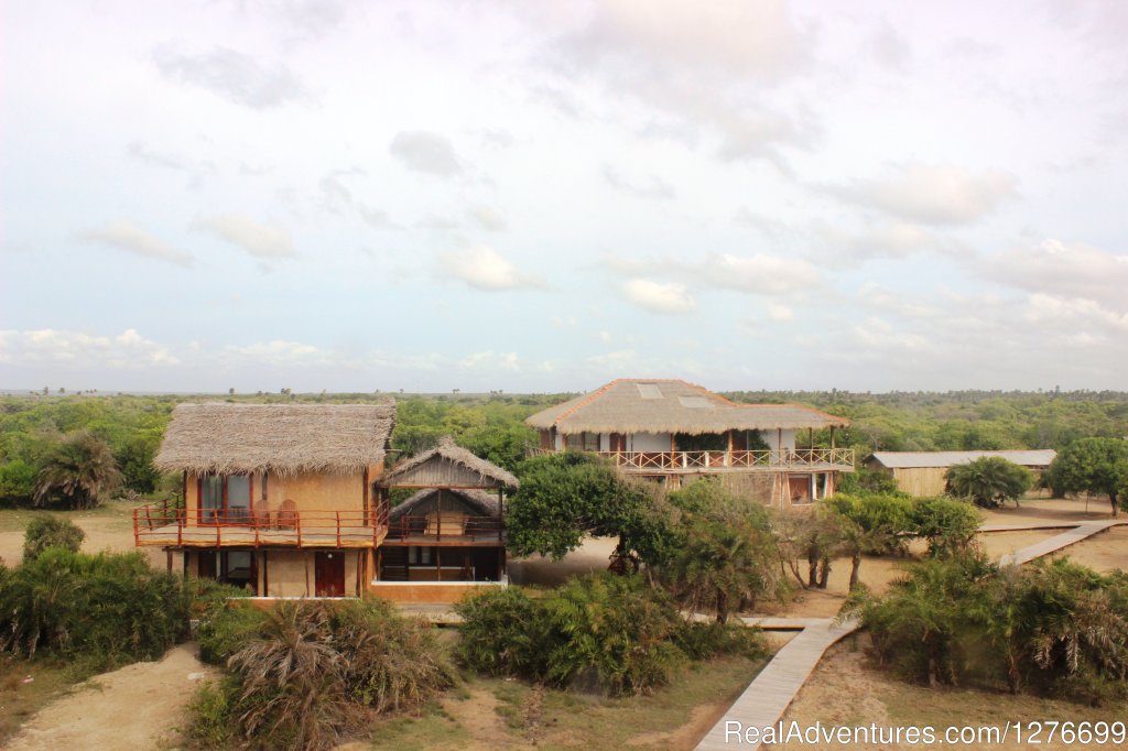 Hotel and Eco Resort with Beach chalets | Image #2/26 | 