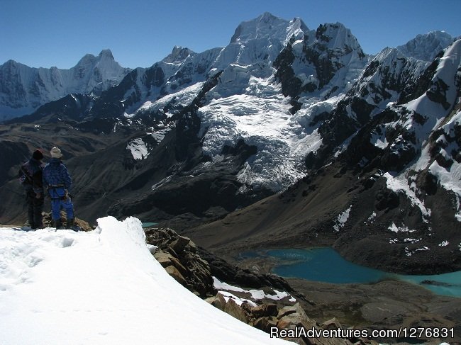 Trekking in Huayhuash, Peru. | Peru Expeditions - Tour Operator | Image #9/26 | 