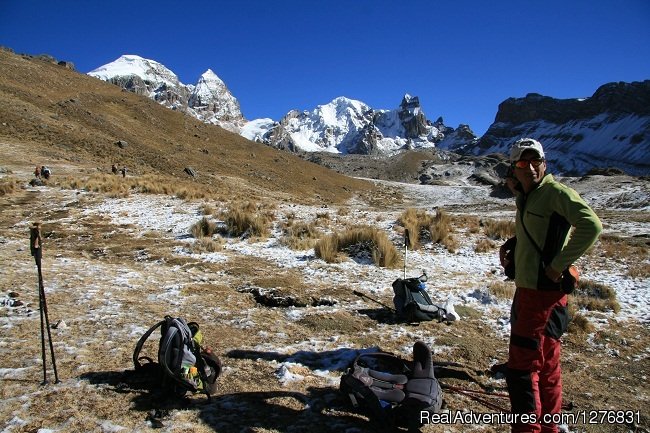 Trekking in Huayhuash, Peru. | Peru Expeditions - Tour Operator | Image #10/26 | 