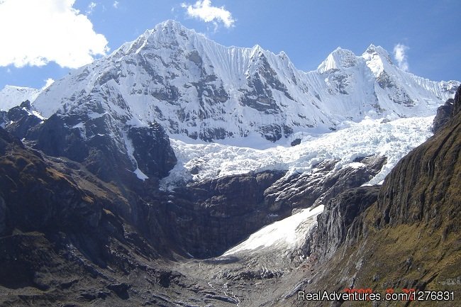 Trekking in Huayhuash, Peru. | Peru Expeditions - Tour Operator | Image #17/26 | 