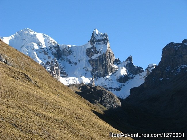 Trekking in Huayhuash, Peru. | Peru Expeditions - Tour Operator | Image #25/26 | 