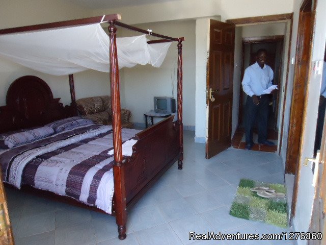 Furnished Apartment bedroom | Vacation Rental Apartment and Hotel. Kisumu,Kenya | Image #4/19 | 