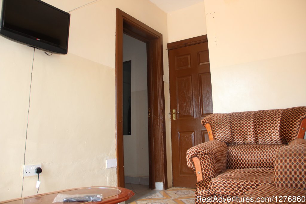 Furnished apartment living room | Vacation Rental Apartment and Hotel. Kisumu,Kenya | Image #5/19 | 