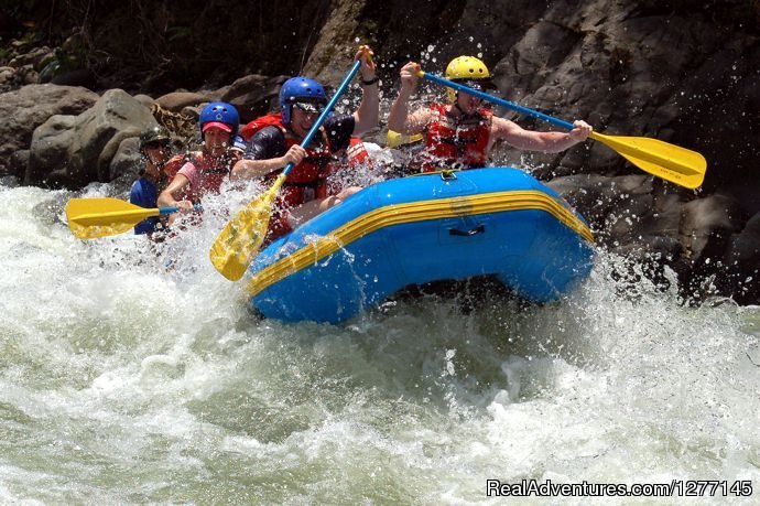 The Pacuare River - Costa Rica's famous adventure | Volare-In the heart of adventure in Costa Rica | Image #7/24 | 