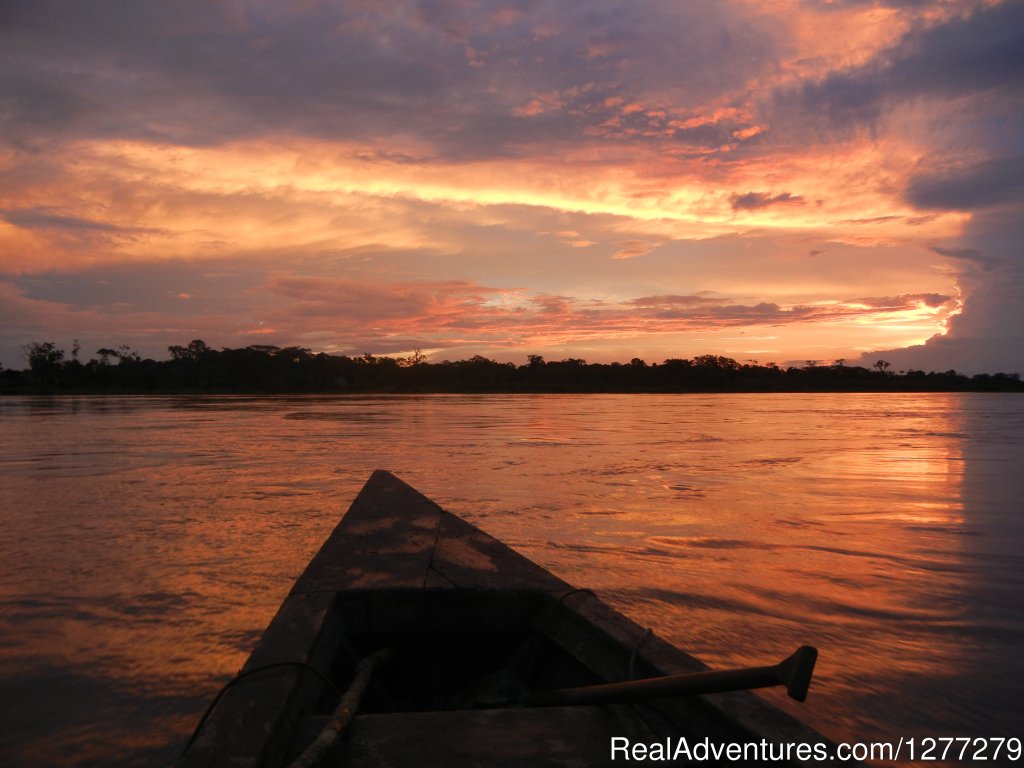 Susnt in the Amazon River | Ecological Jungle Trips & Amazon Tours | Image #3/6 | 