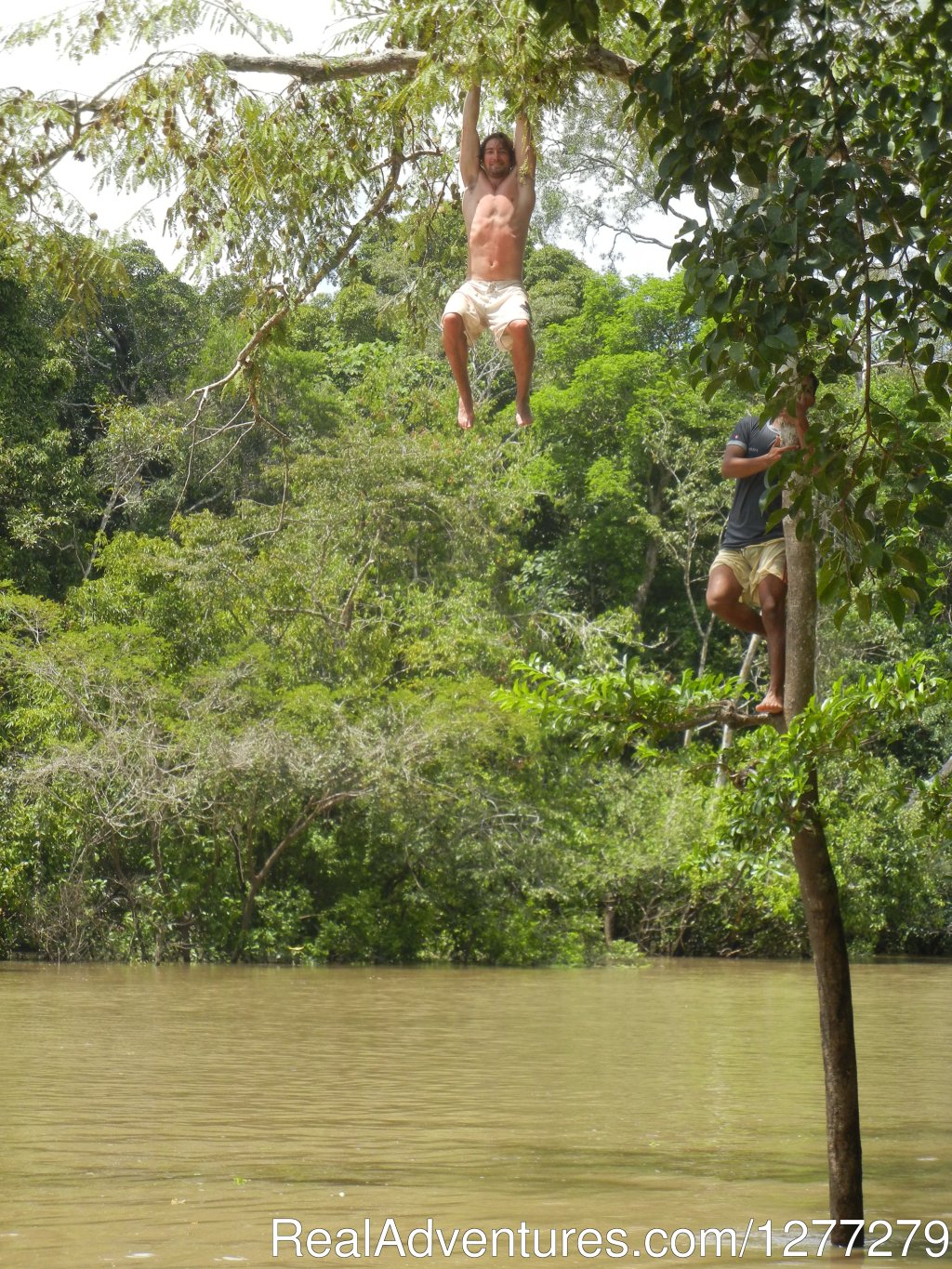 Enjoy the river | Ecological Jungle Trips & Amazon Tours | Image #6/6 | 