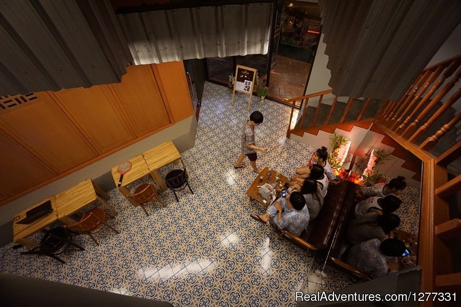 Common Area | Loftel 22-Boutique hostel in China town-Hualampong | Image #16/19 | 