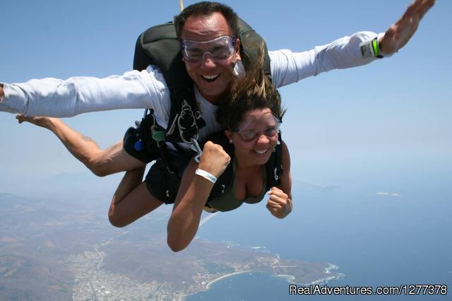 Experience the thrill of Skydiving In Florida Florida Tandem Skydiving