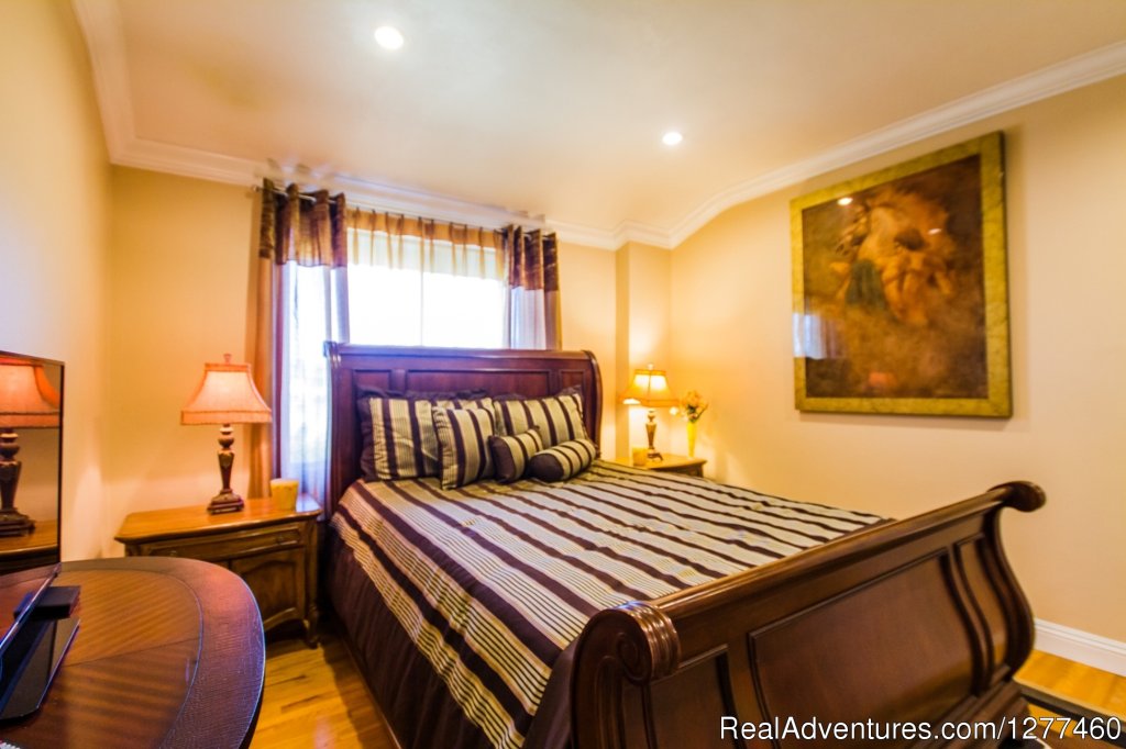 Bedroom 3 | Vacation House 5 min. from Disney Land | Image #16/25 | 