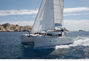 Luxury Yacht Charters from Granville Island | Vancouver, British Columbia Sailing | Great Vacations & Exciting Destinations