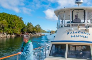 Whales, Wildlife & Spectacular Scenery | Ucluelet, British Columbia Wildlife & Safari Tours | Great Vacations & Exciting Destinations