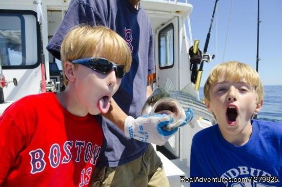 Cape Cod fishing charters with Magellan | Image #3/6 | 