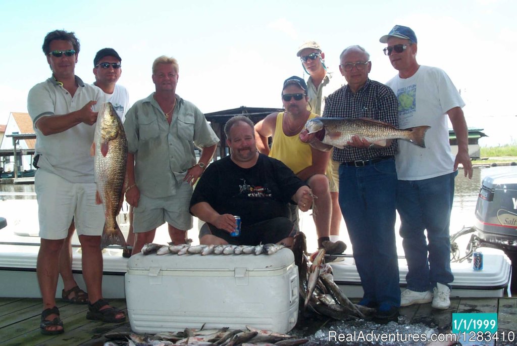 Clients Showing Off The Catch Of The Day | Bayou Log Cabins | Image #10/13 | 