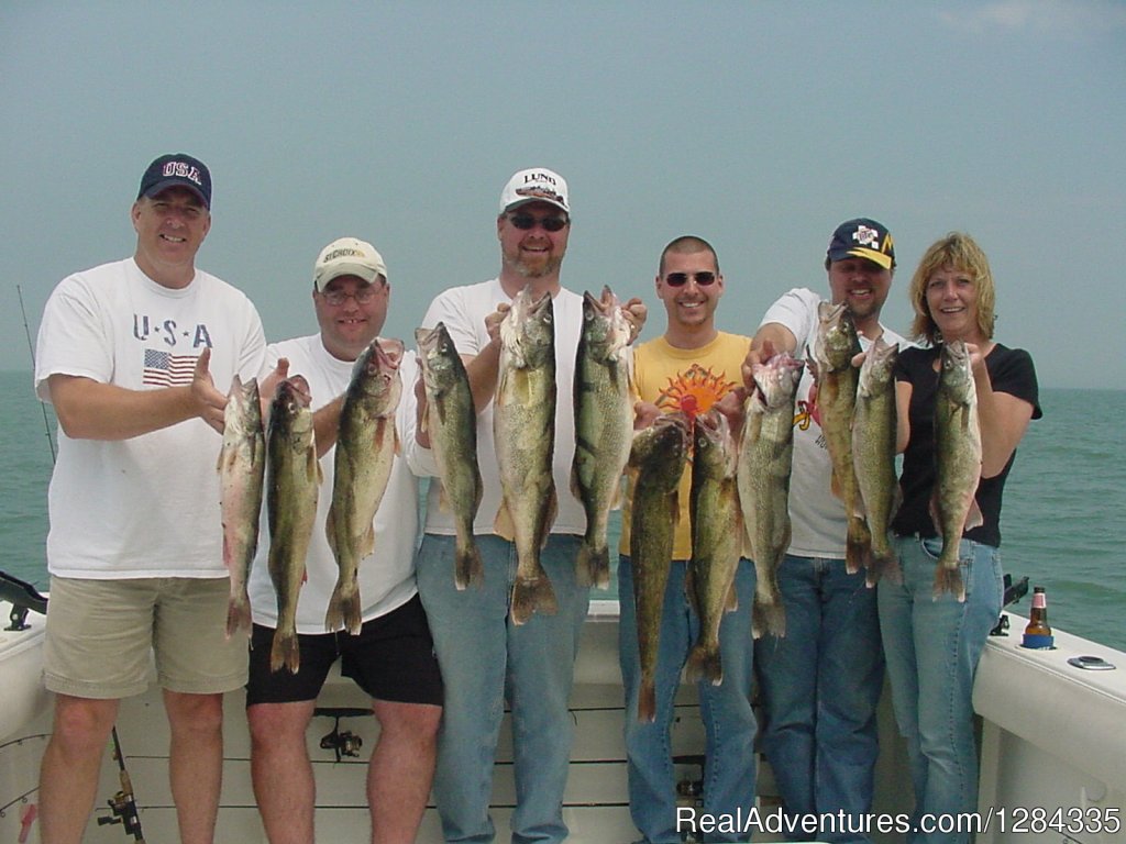 We are the Walleye Capitol of the World | Trophy Hunter Charter Services Inc. | Image #4/8 | 