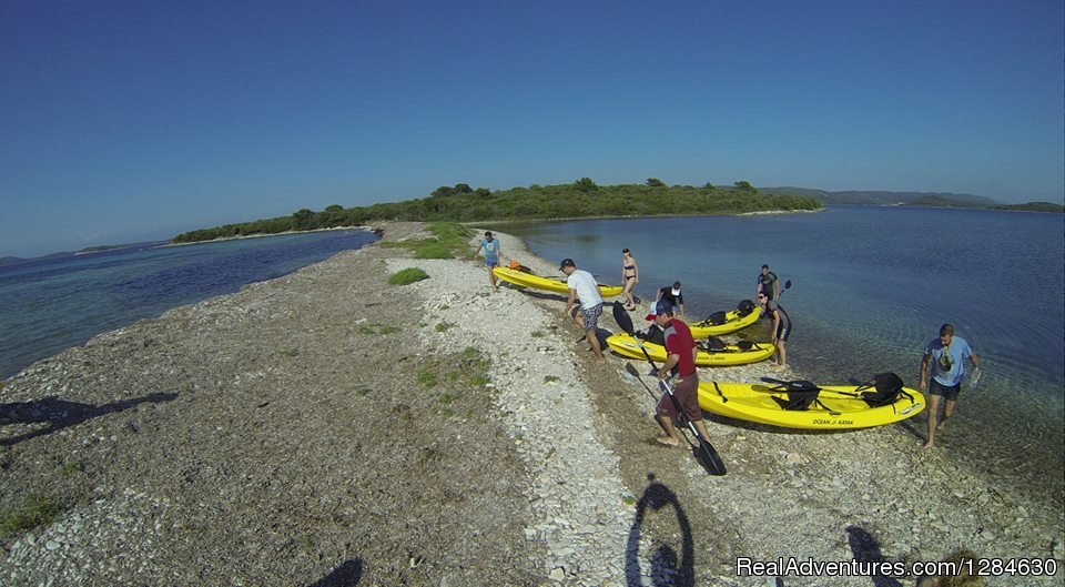 Northern part of Long Island | Kayak tours - (day tours/multi-day tours), Croatia | Image #8/20 | 