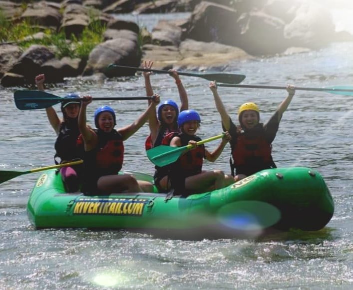 Paddles Up! | Harpers Ferry Rafting Only One Hour From Dc | Image #2/3 | 