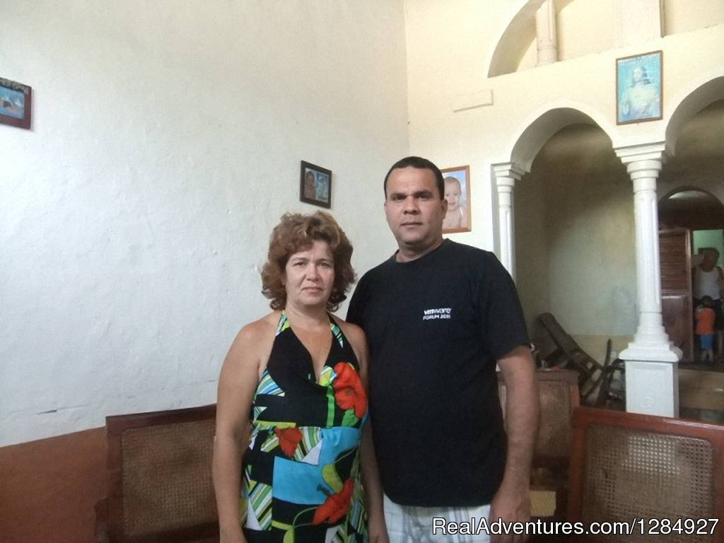 Living room | Hostal Xiomara y Delvis | Trinidad, Cuba | Bed & Breakfasts | Image #1/3 | 
