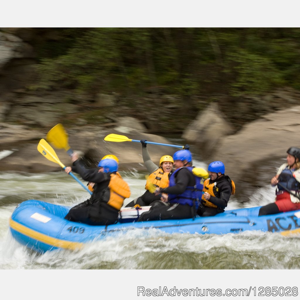 Gauley River Rafting | Ace Adventure Resort | Minden, West Virginia  | Rafting Trips | Image #1/4 | 