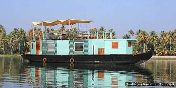 Luxury Houseboat with more eco friendly than others | A collection of inspirational boutique hotels | Image #7/26 | 