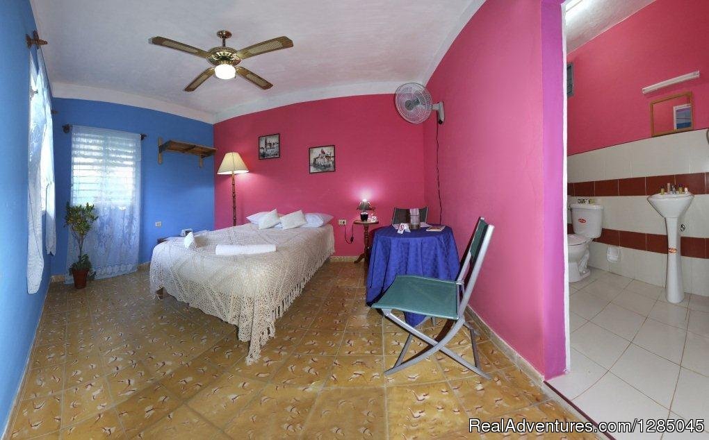 Room 2 | Hostal Calzada del Sol | Image #4/7 | 