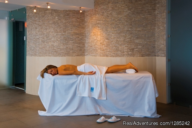 Refreshed and less stressed at Zen Spa Santorini Photo