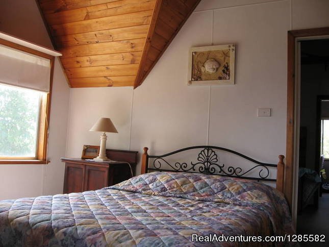 Bedroom 1 | Green Gables Guest Cottage | Image #5/9 | 