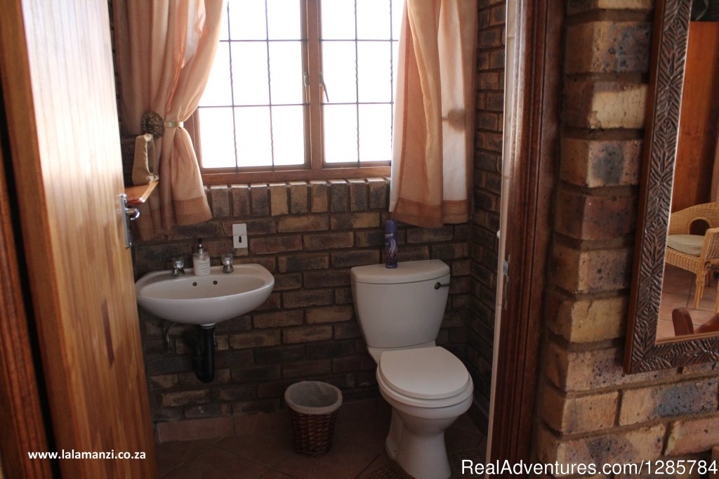 Bathroom | African Bush hunting and safari | Image #5/26 | 