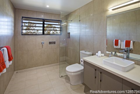 Luxury en-suite bathrooms