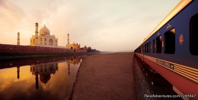 Indian Luxury Trains Photo