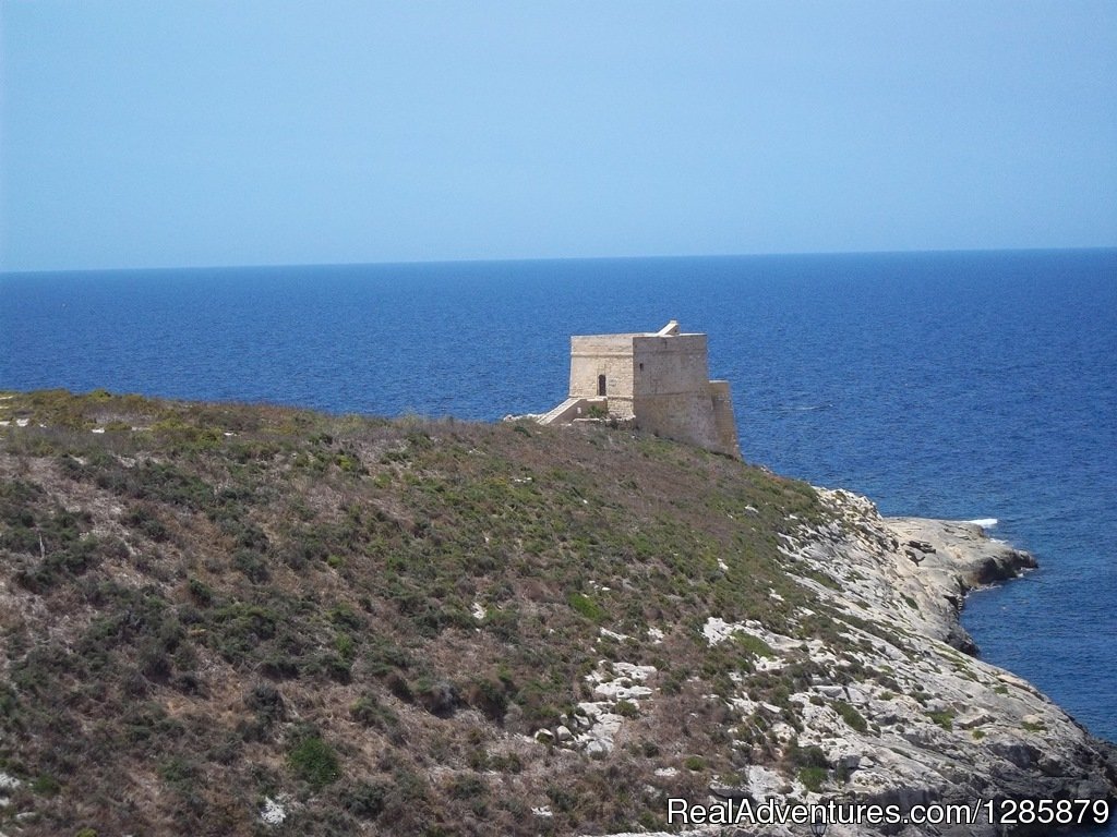 Xlendi Tower | San Antonio Guest House - Gozo Bed & Breakfast | Xlendi, Malta | Bed & Breakfasts | Image #1/16 | 