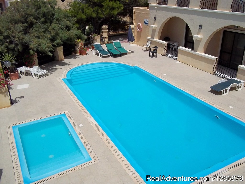 Pool | San Antonio Guest House - Gozo Bed & Breakfast | Image #4/16 | 