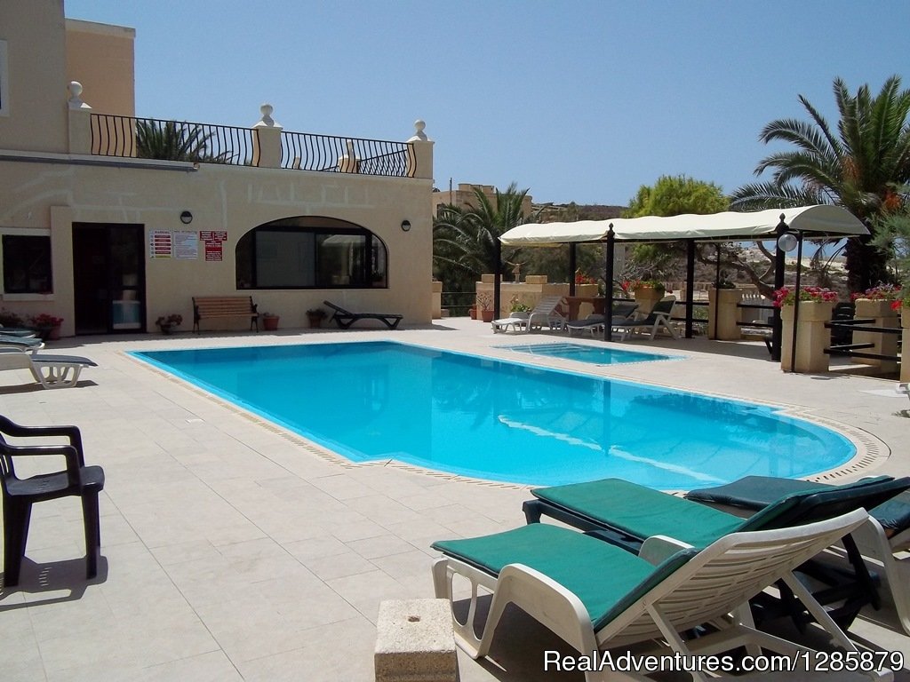 Pool | San Antonio Guest House - Gozo Bed & Breakfast | Image #6/16 | 