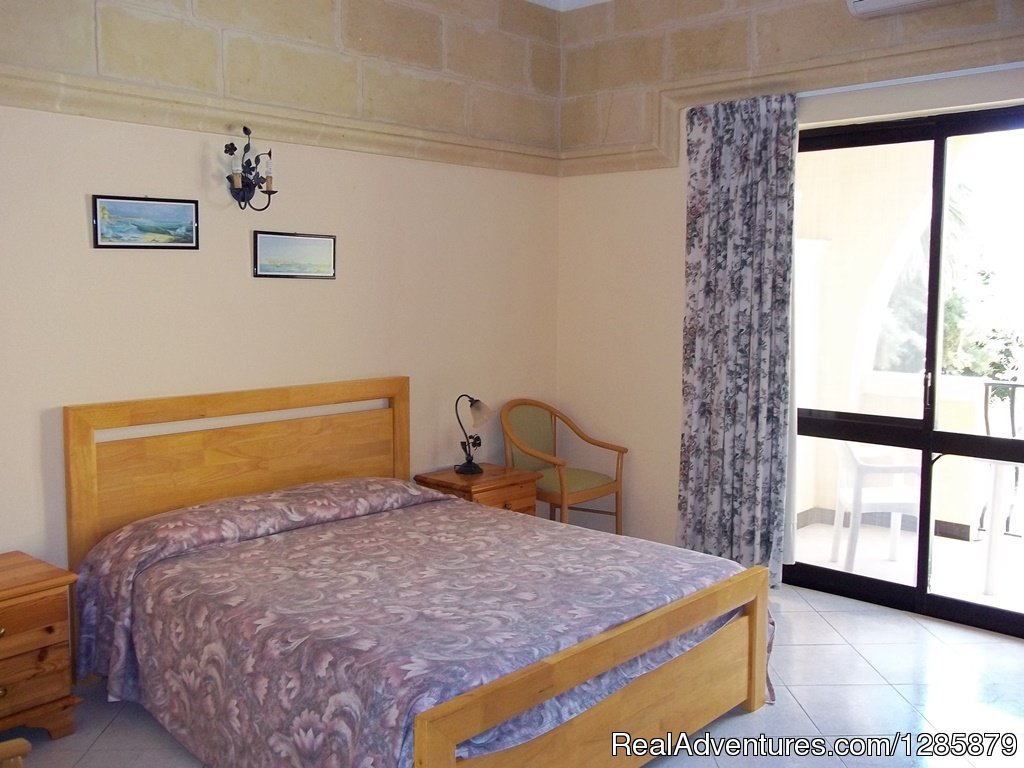 Double room | San Antonio Guest House - Gozo Bed & Breakfast | Image #14/16 | 