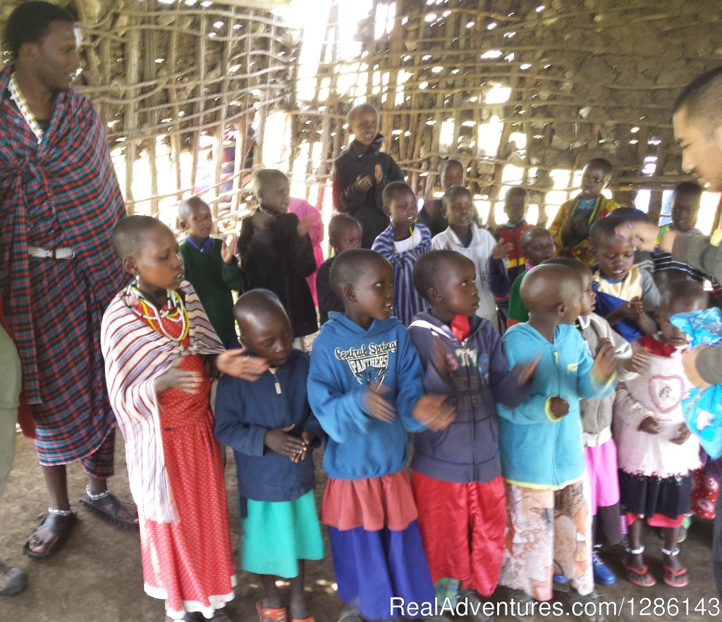 Nursery school leaks badly when it rains | Safari, Maasai Development Project | Image #12/13 | 