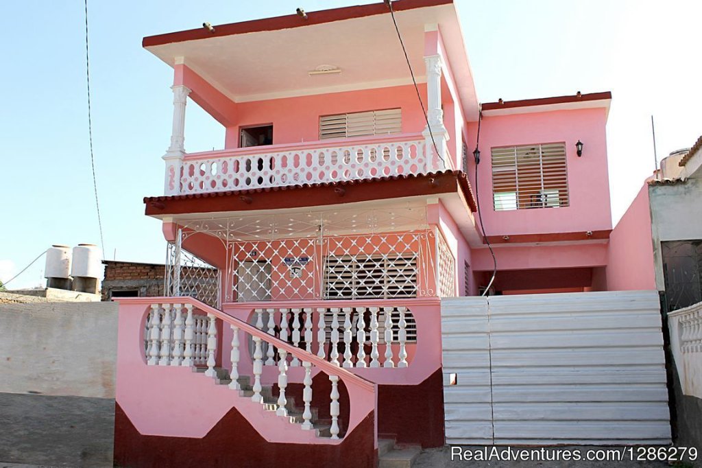 Hostal Kirenia y Asnoy | Trinidad, Cuba | Bed & Breakfasts | Image #1/24 | 