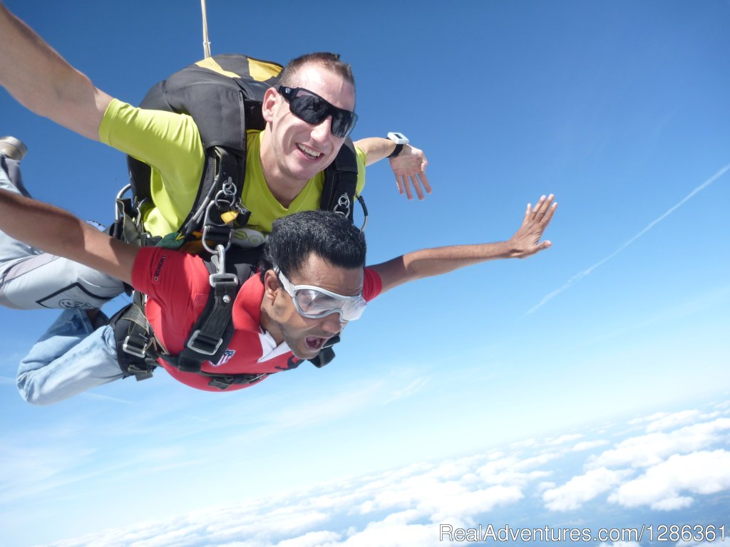 Skydiving in India | Skydiving In India | Mysore, India | Skydiving | Image #1/4 | 