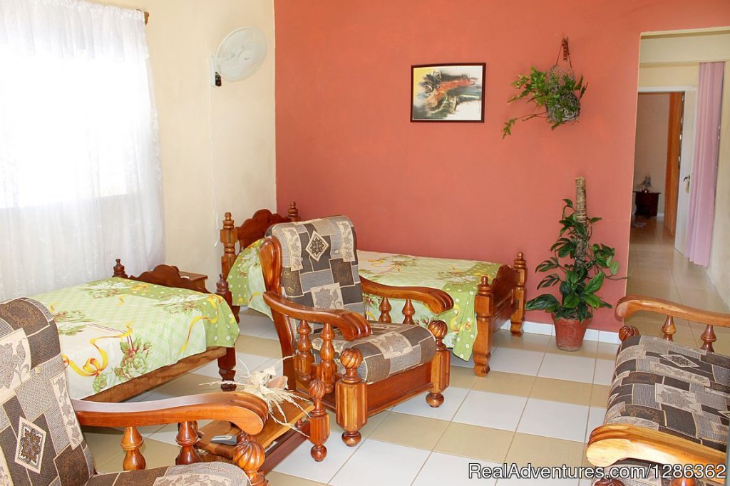Hostal La Luly independent house in Trinidad, Cuba | Image #2/15 | 