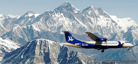 Flying over Mt. Everest & other Khumbu gaints