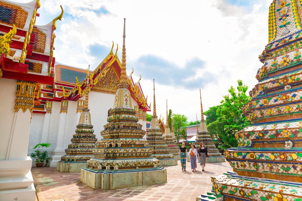 Thai Intro | Bangkok, Thailand | Sight-Seeing Tours | Image #1/7 | 