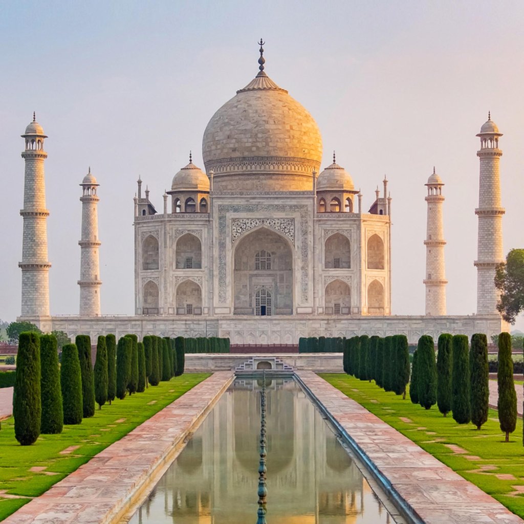 Taj Mahal | Taj Mahal Tour Packages | Kohinoor Holidays | Agra, India | Sight-Seeing Tours | Image #1/5 | 