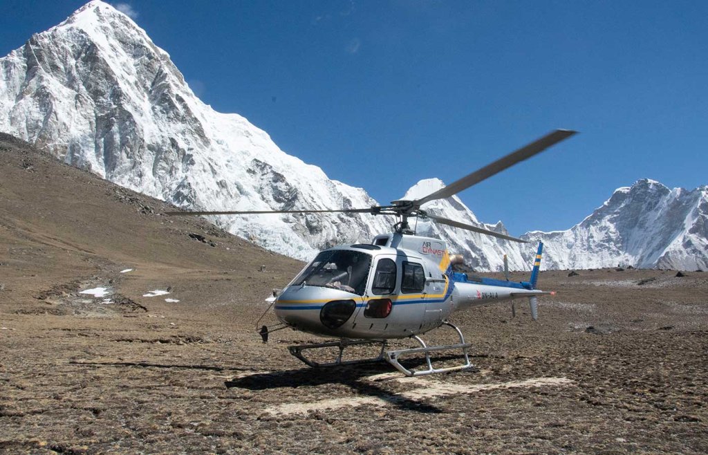 Helicopter Landing At Ebc | Everest base camp Helicopter tour | Kathamandu, Nepal | Bed & Breakfasts | Image #1/5 | 