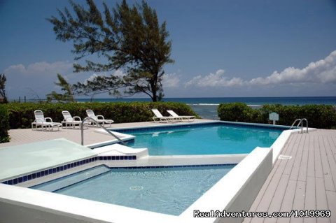 North Pointe Cayman Breeze Pool
