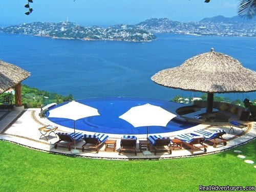 Experience your own heaven on earth. | Acapulco Luxury Villa Rentals | Image #3/11 | 