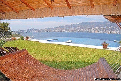 Feel the perfect weather and the perfect vacations! | Acapulco Luxury Villa Rentals | Image #7/11 | 