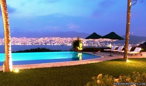 Enjoy the night lights of Acapulco Bay.  | Acapulco Luxury Villa Rentals | Image #6/11 | 