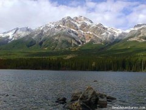 Pyramid Lake |  Accommodations Jasper | Jasper, Alberta  | Bed & Breakfasts | Image #1/7 | 