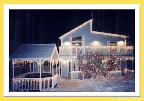 Holidays & Lights in Steamboat | Steamboat Springs, The Bettger Home | Image #2/4 | 